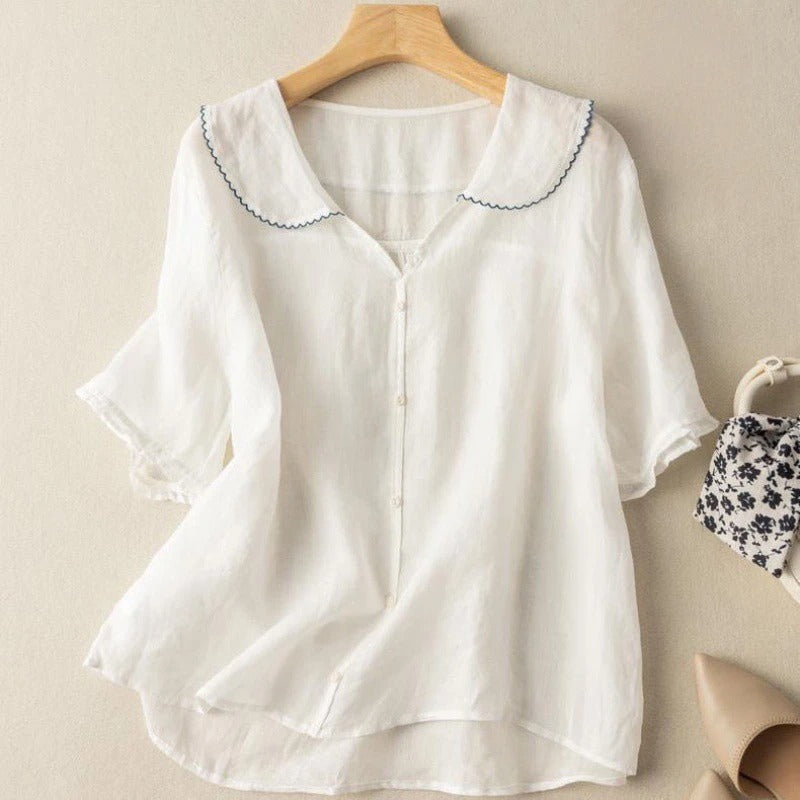 Blouse with scalloped collar and relaxed silhouette | Adèle