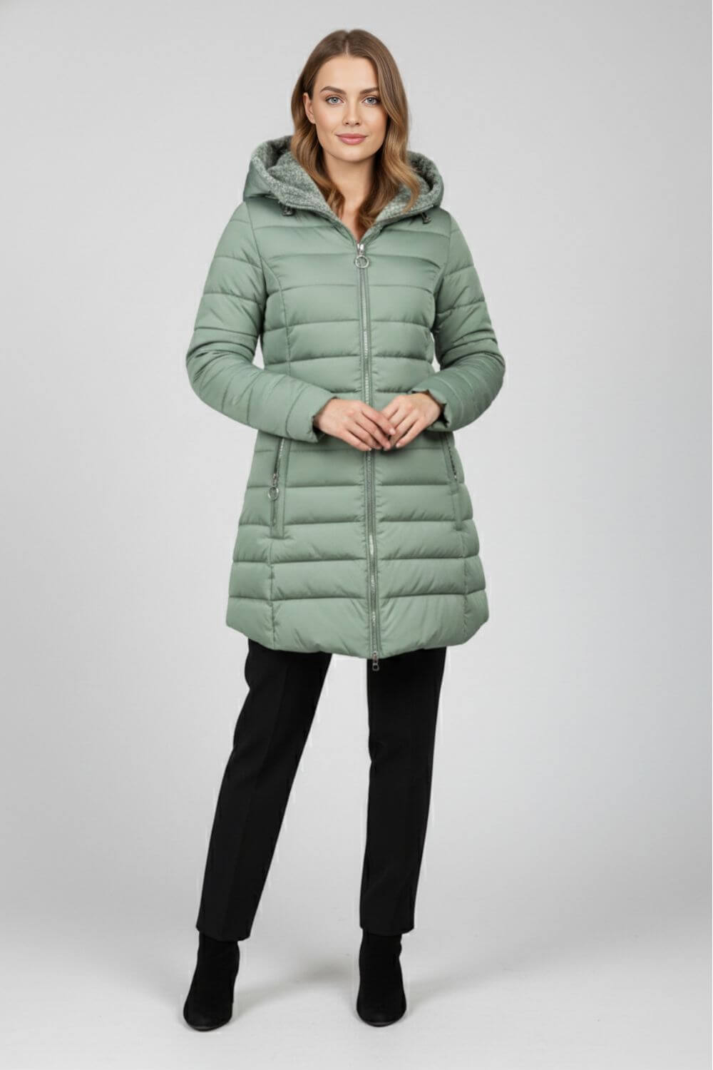 Long quilted puffer coat with high collar for women | Caurelle