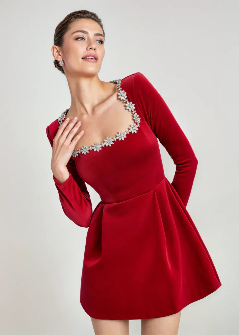 Elegant square-neck mini dress with long sleeves Chic for Women | Willow Grace