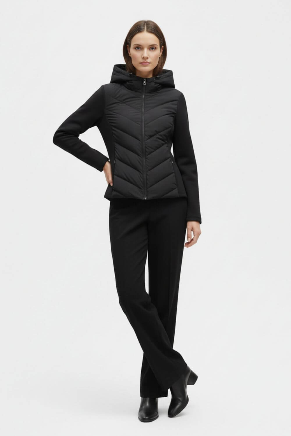 Hooded puffer jacket with streamlined silhouette for women | Caurelle