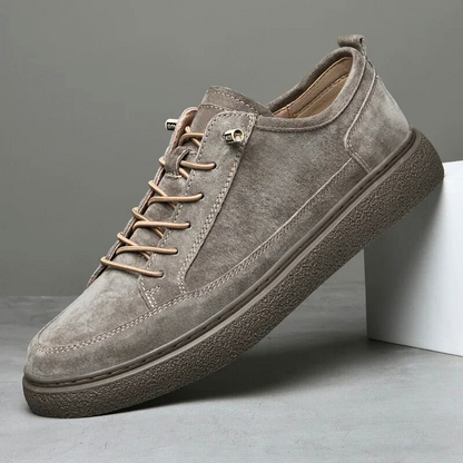 Minimalist everyday sneakers for men | Sebastien