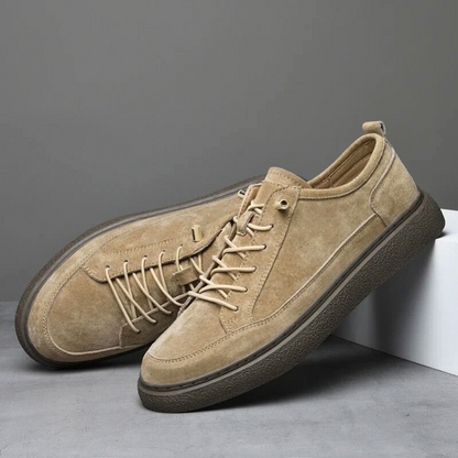 Minimalist everyday sneakers for men | Sebastien