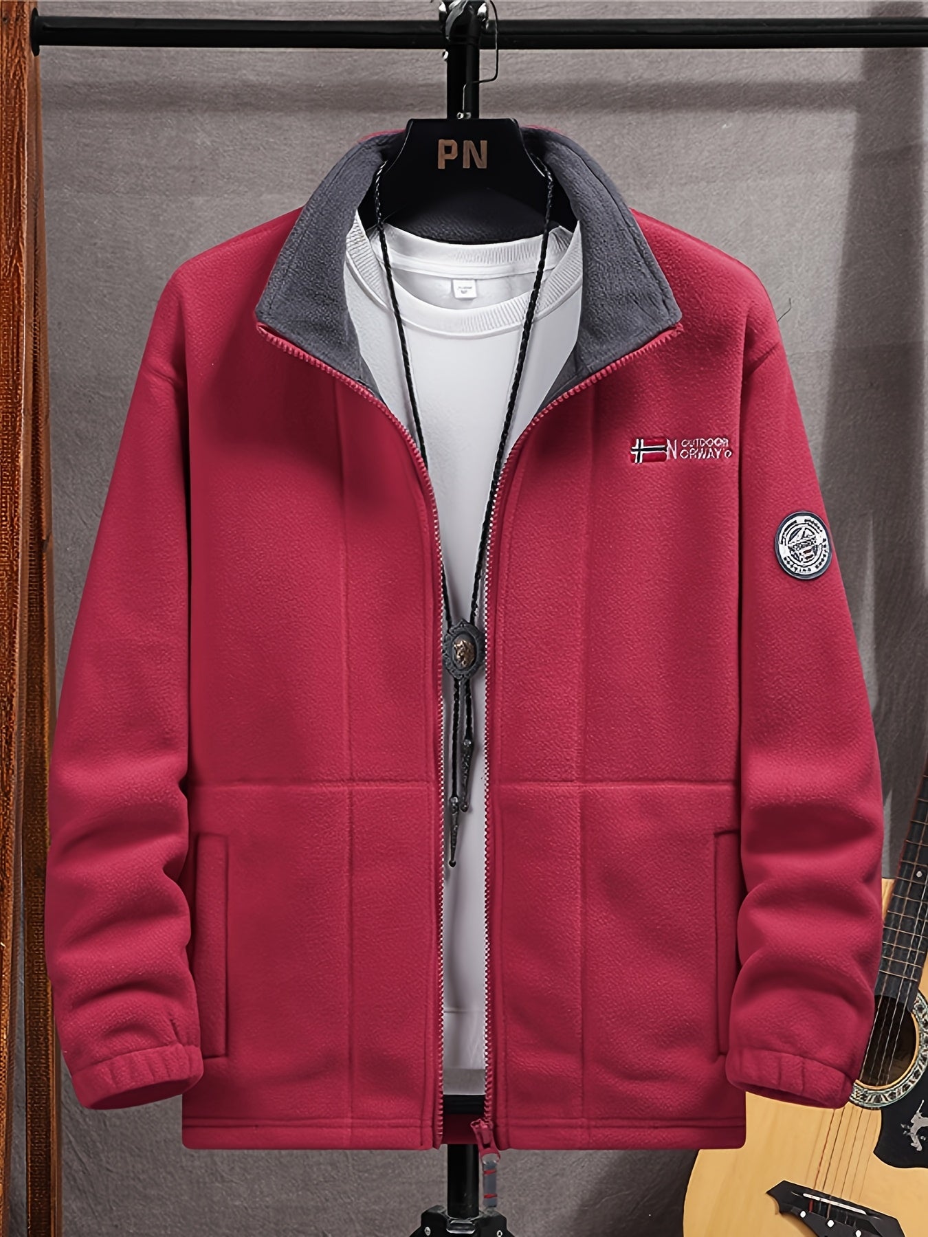 Lightweight outdoor zip jacket with high collar Stylish for Men | Julius Nord