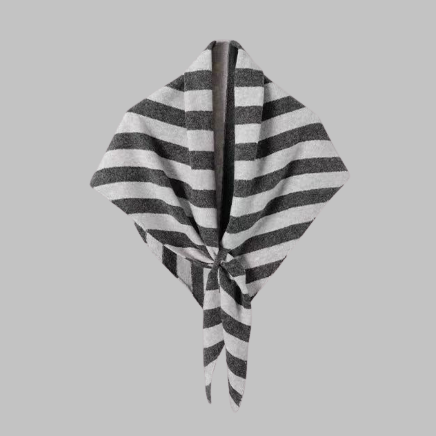 Elegant triangle shawl for women | Eloria