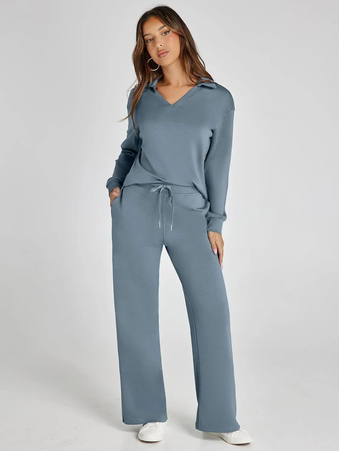 Cozy minimalist two-piece set for women | Elowyn