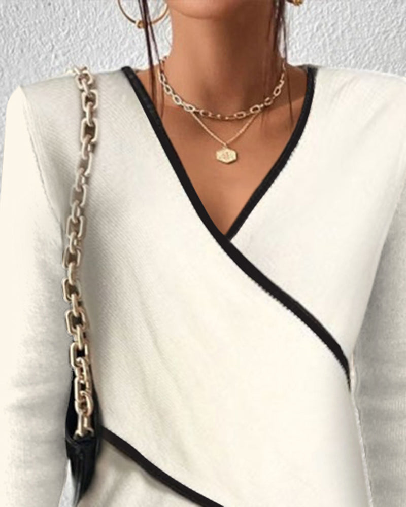 Elegant V-neck knit sweater with comfortable fit Cozy for Women | Naya Élan