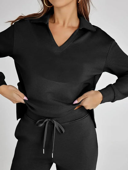 Cozy minimalist two-piece set for women | Elowyn