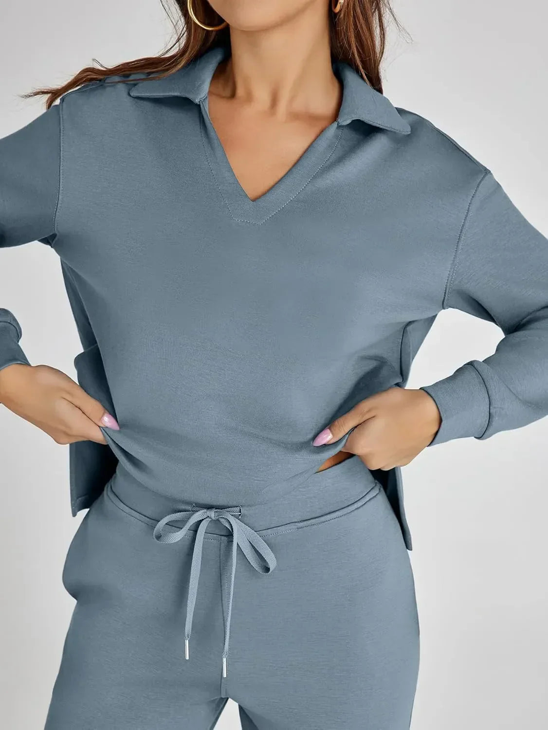 Cozy minimalist two-piece set for women | Elowyn