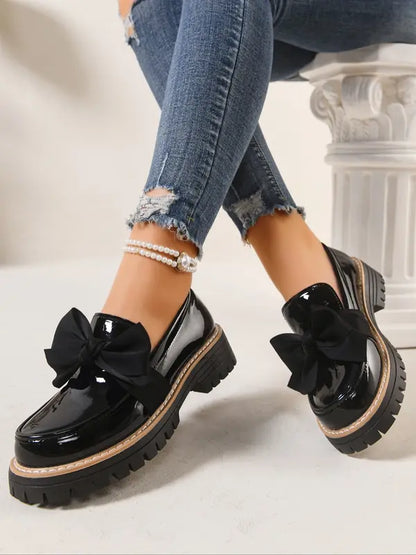 Elegant Bow-Detail Slip-On Loafers for Women | Chelsea