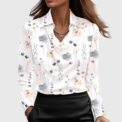 Pleated blouse with relaxed flowing silhouette | Brooklyn
