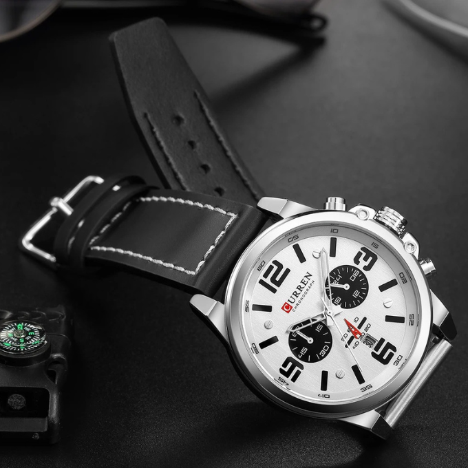 Chronograph leather-strap classic watch for men | The Hudson Classic -17