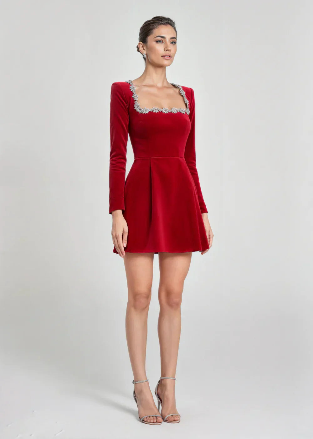 Elegant square-neck mini dress with long sleeves Chic for Women | Willow Grace