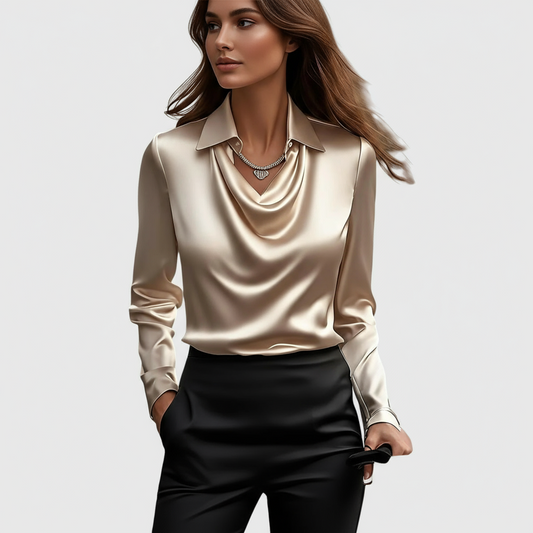 Pleated blouse with relaxed flowing silhouette | Brooklyn