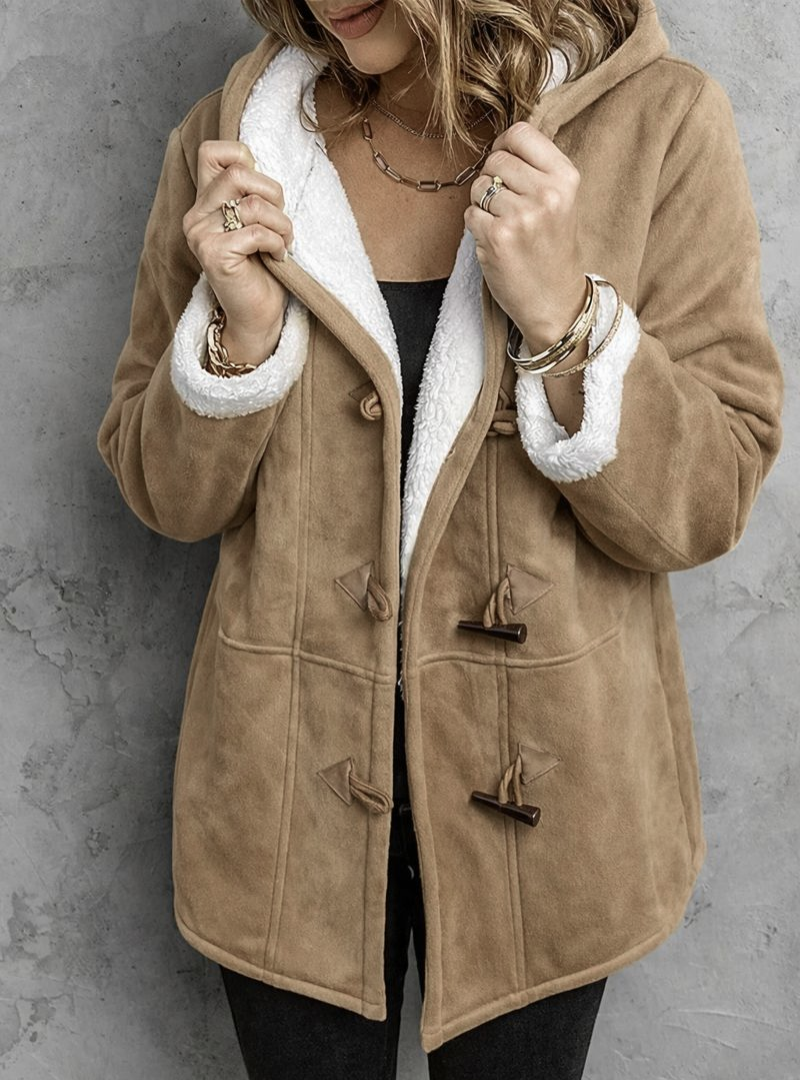 Hooded toggle winter coat for women | Arwelyn