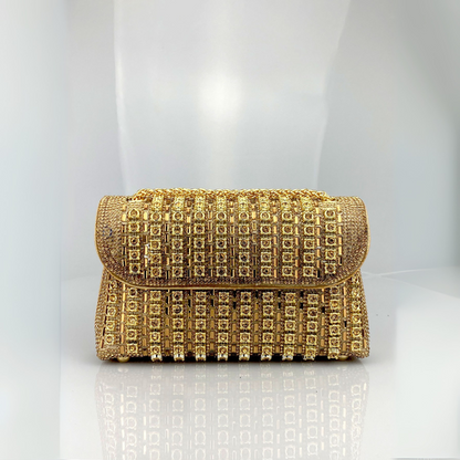 Chain strap diamond-pattern shoulder bag for women | Laviera