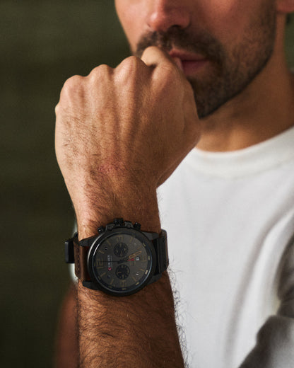 Chronograph leather-strap classic watch for men | The Hudson Classic -5