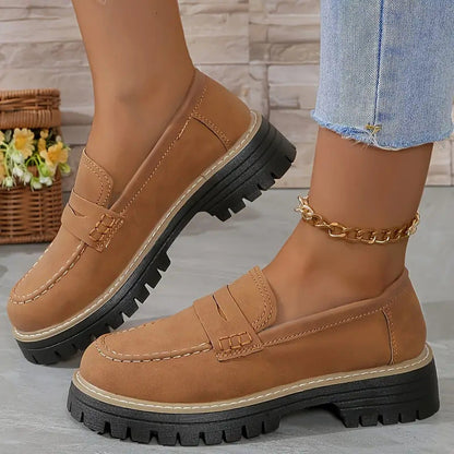 Classic slip-on loafers for women | Fana