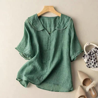 Blouse with scalloped collar and relaxed silhouette | Adèle