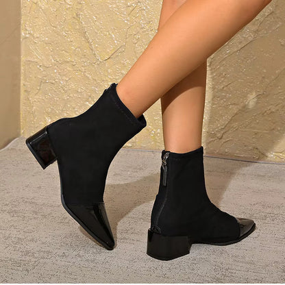 Elegant block heel ankle boots with glossy details Stylish for Women | Gracia Noir