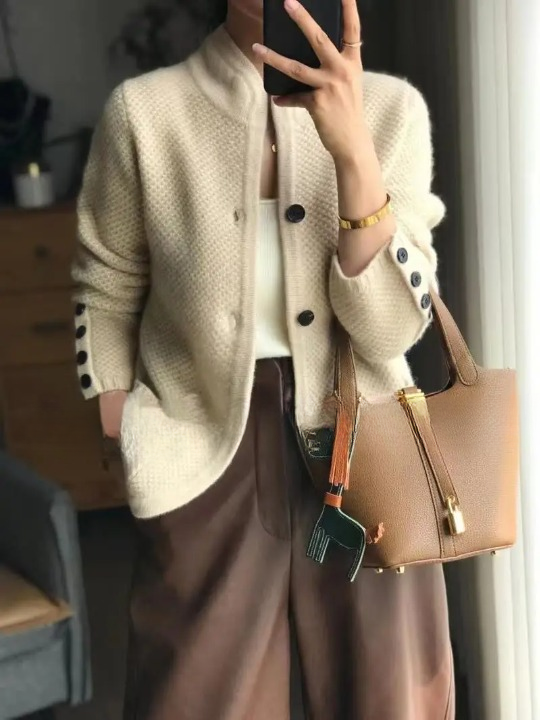 Elegant button-front classic long cardigan Cozy for Women | Lucille Élan