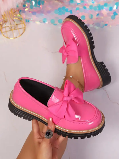 Elegant Bow-Detail Slip-On Loafers for Women | Chelsea