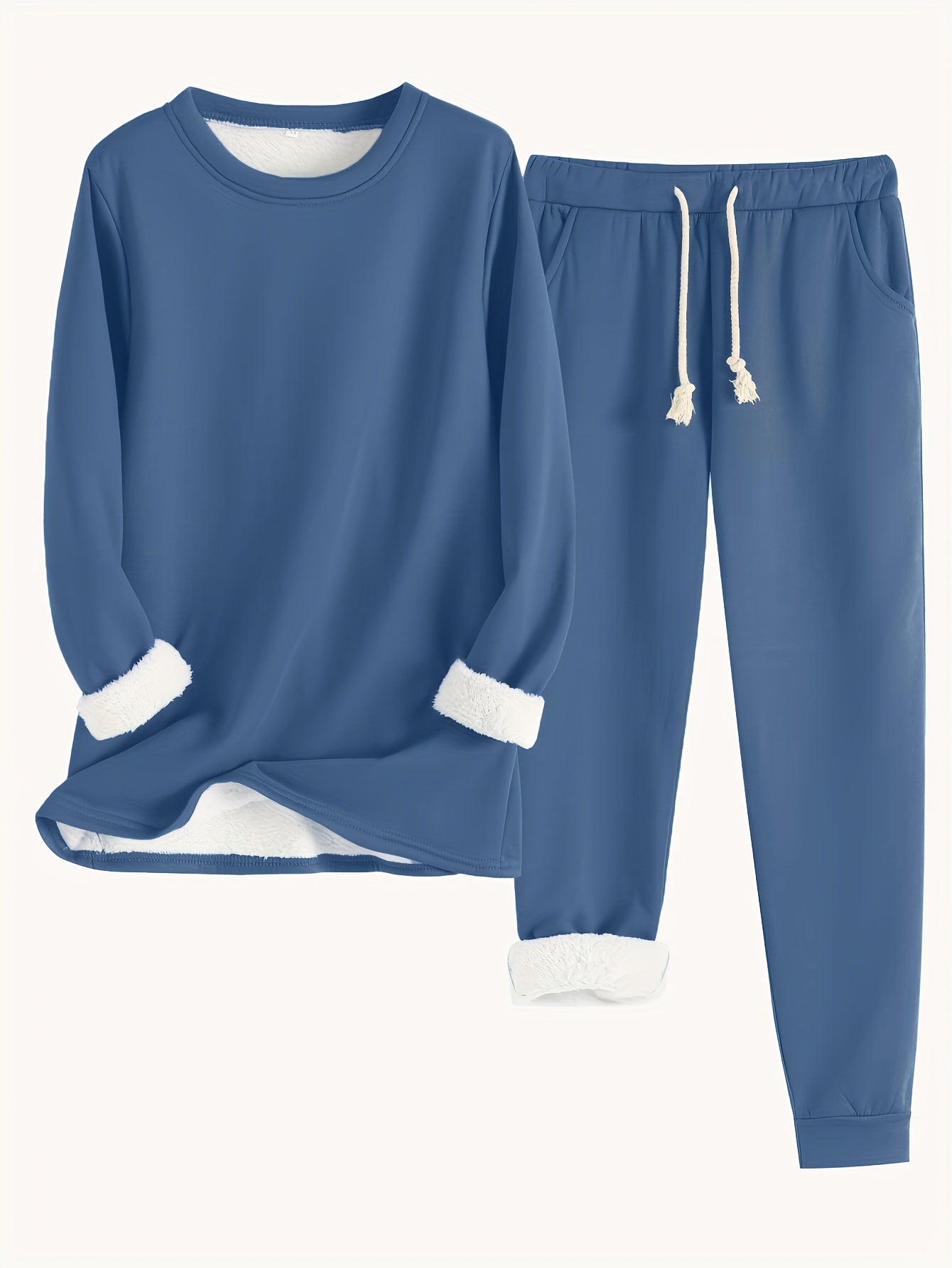 Relaxed two piece lounge set for women | Mireya