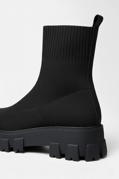 Platform ankle boots with round toe design for women | Caurelle