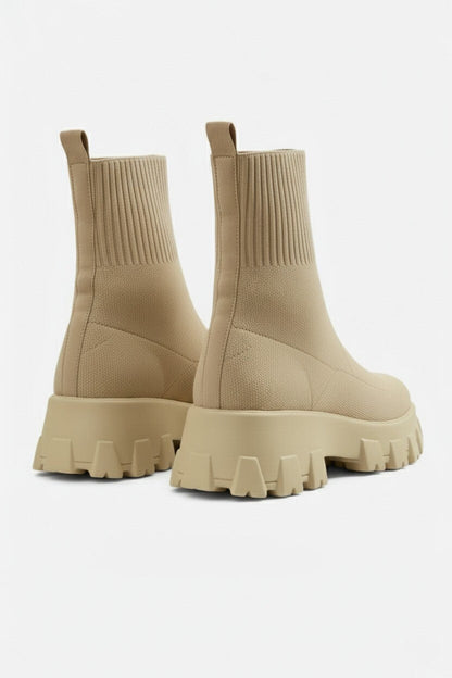 Platform ankle boots with round toe design for women | Caurelle