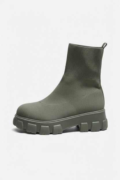 Platform ankle boots with round toe design for women | Caurelle