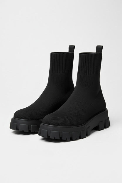 Platform ankle boots with round toe design for women | Caurelle