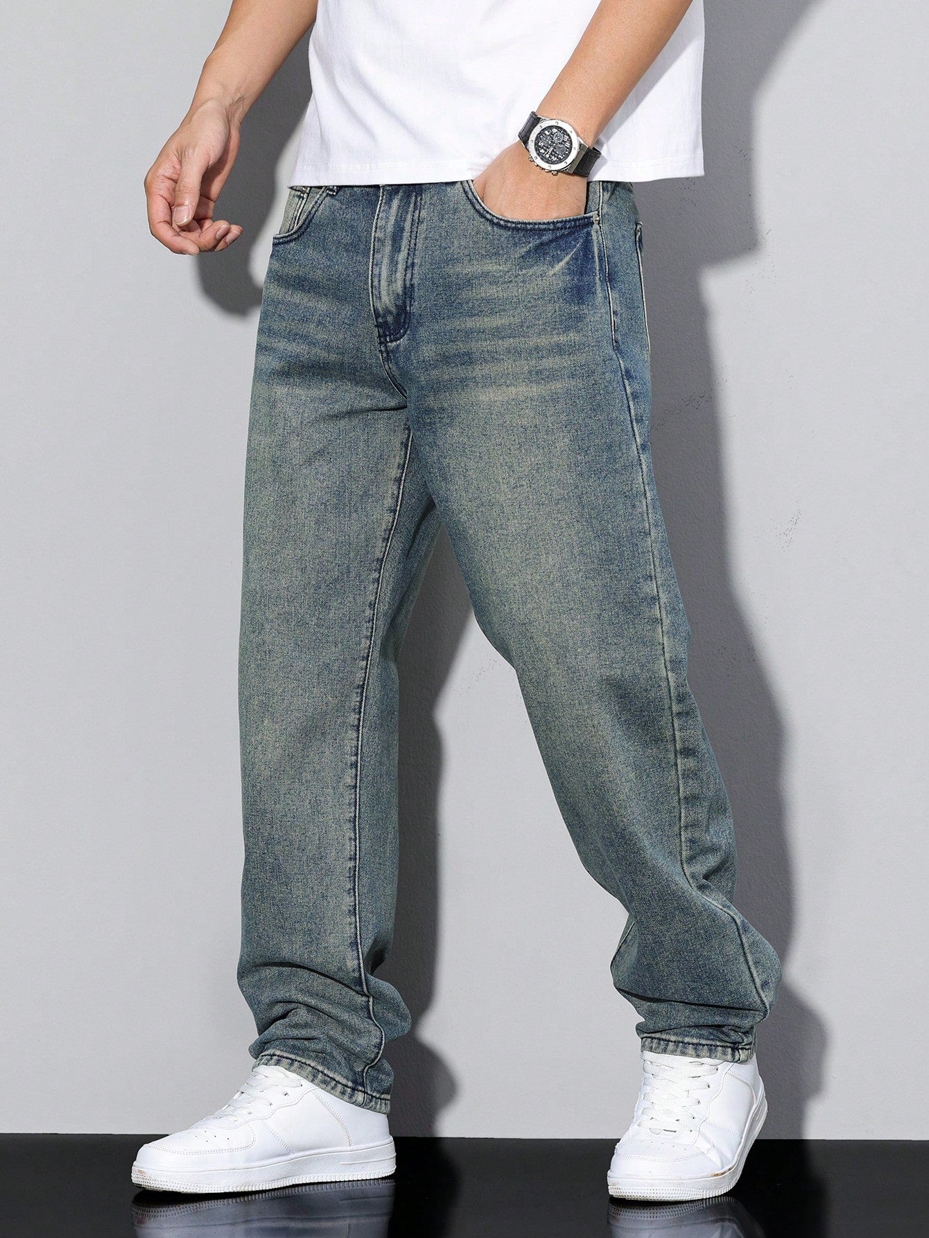 Casual wide-leg relaxed fit denim jeans for men | Urban Denim -8