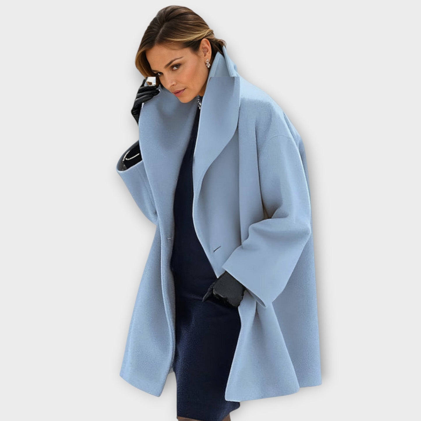 Elegant long minimalist winter coat Chic for Women | Avery Noir