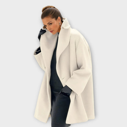 Elegant long minimalist winter coat Chic for Women | Avery Noir